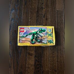 *NEW* LEGO Creator 3-in-1 Mighty Dinosaurs (31058) - 174 Pieces - 7-12 Ages